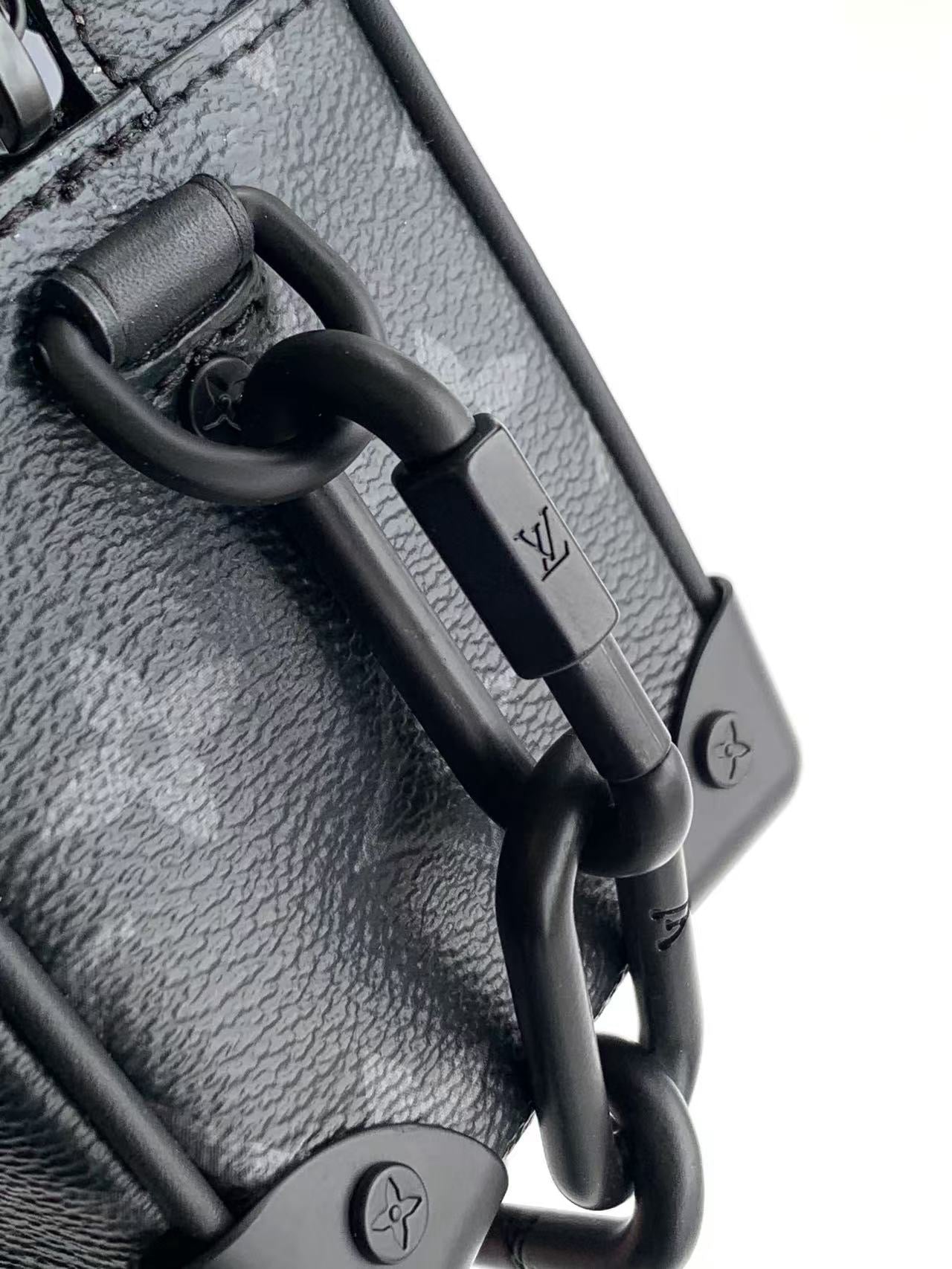 Lv soft trunk