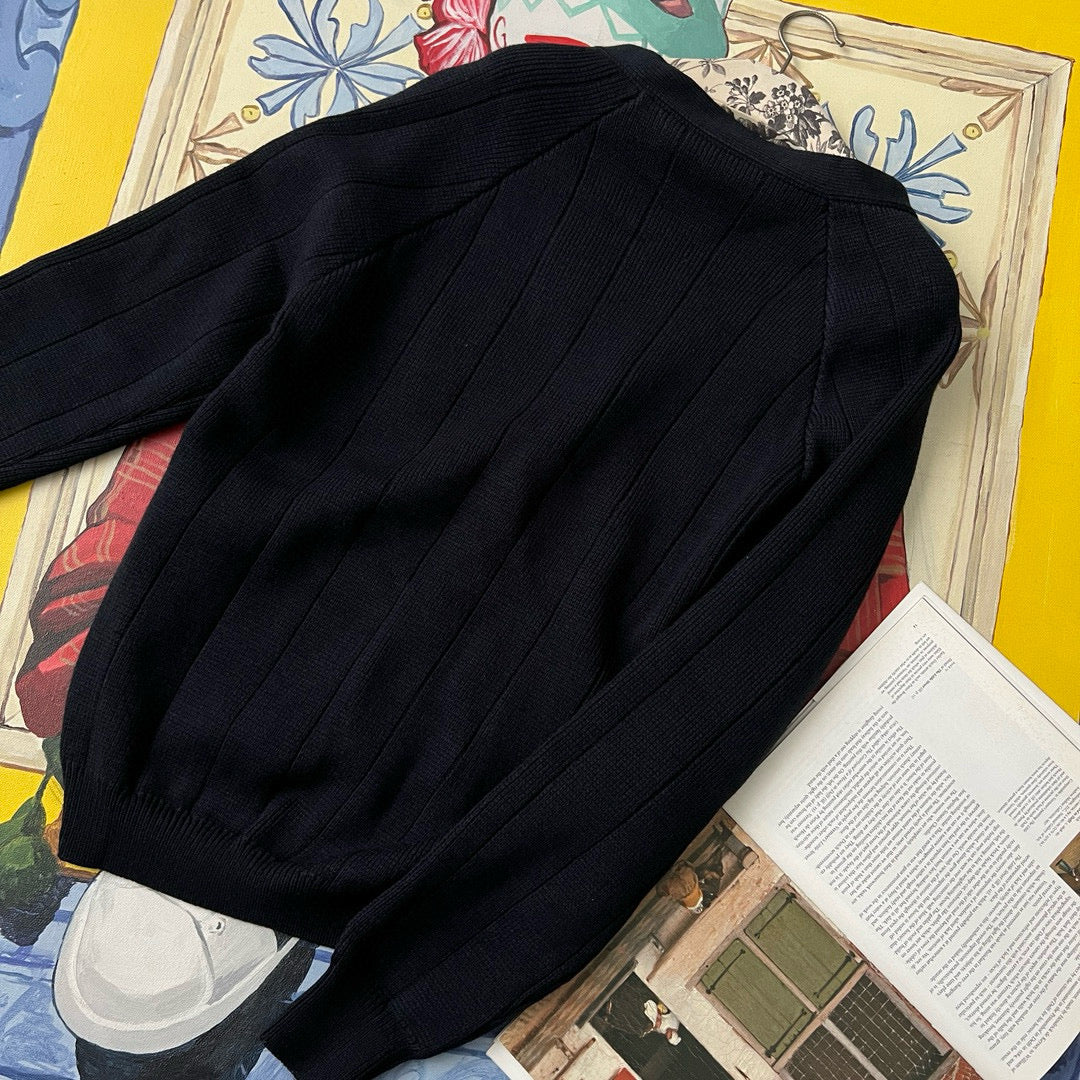 GC Sweater