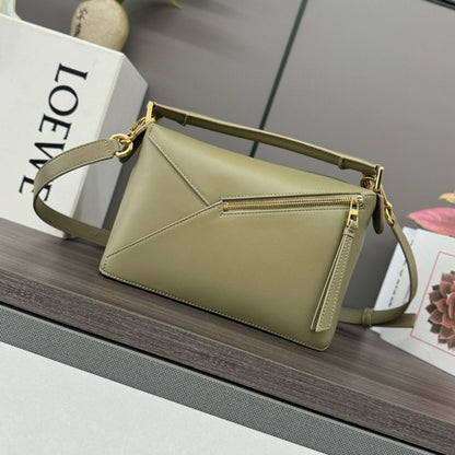 Loewe Puzzle