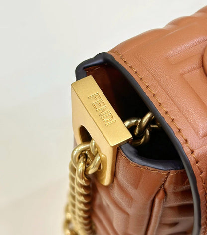 Fendi Baguette
