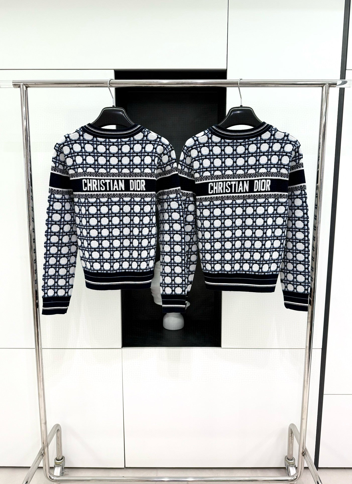 CD Sweater