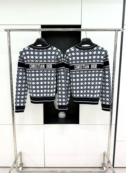 CD Sweater