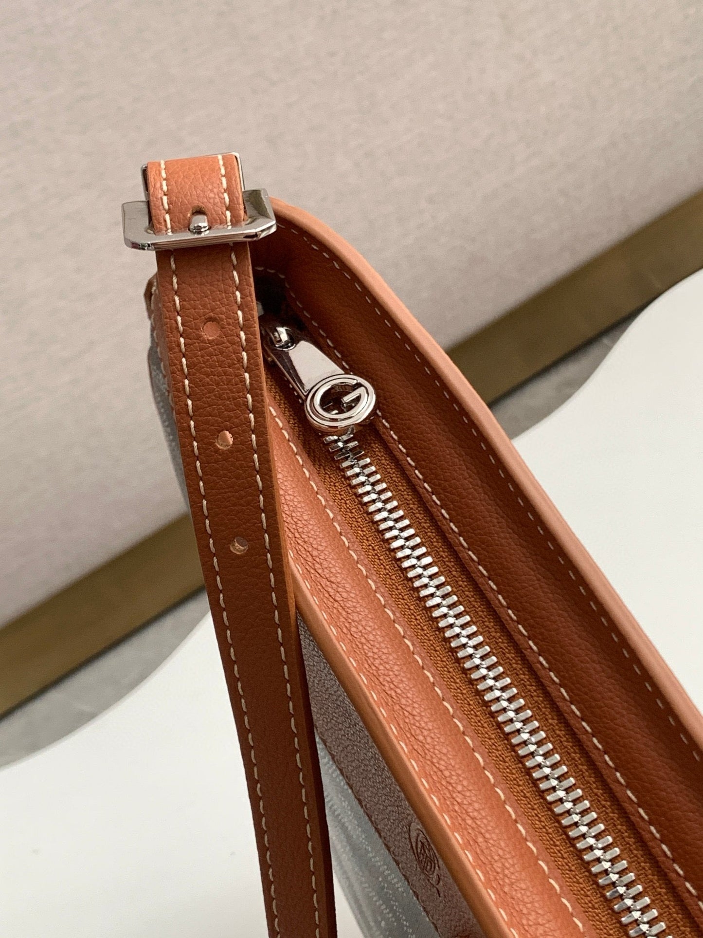 Goyard Hirondelle