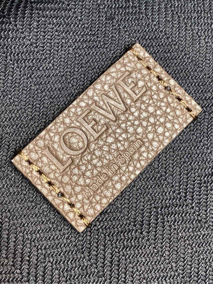 Loewe Puzzle