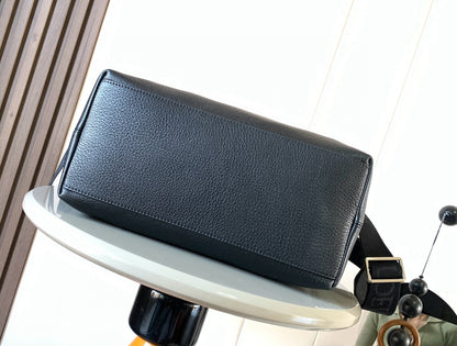 Loewe Cubi