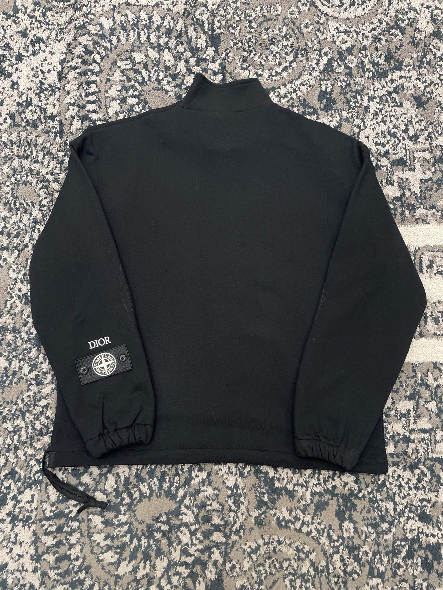 CD Sweater
