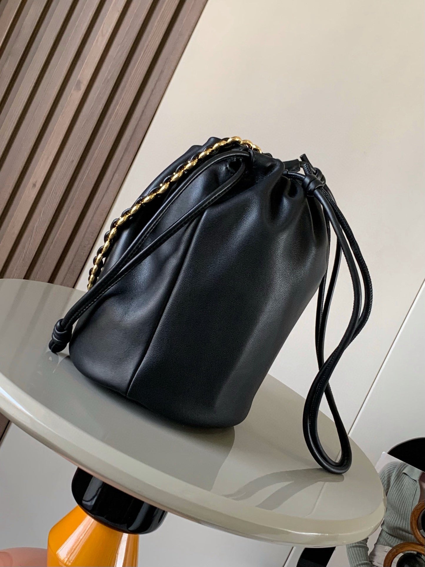 Loewe Flamenco
