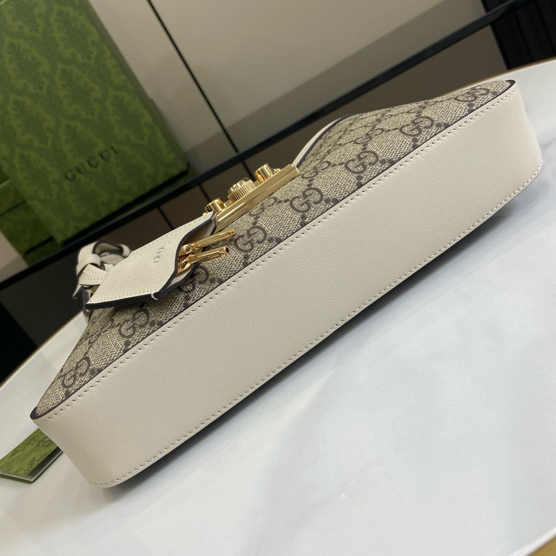 GC Padlock