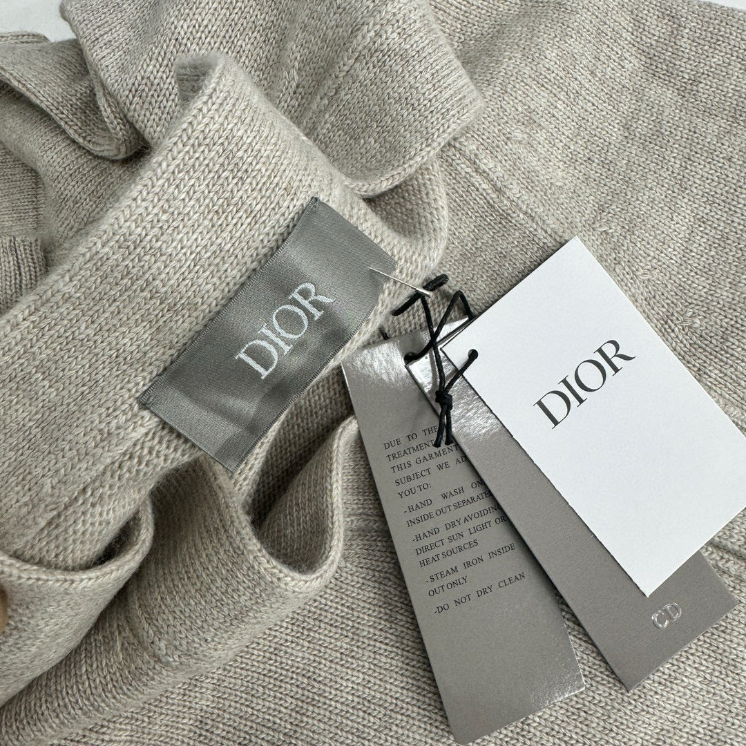 CD Cardigan