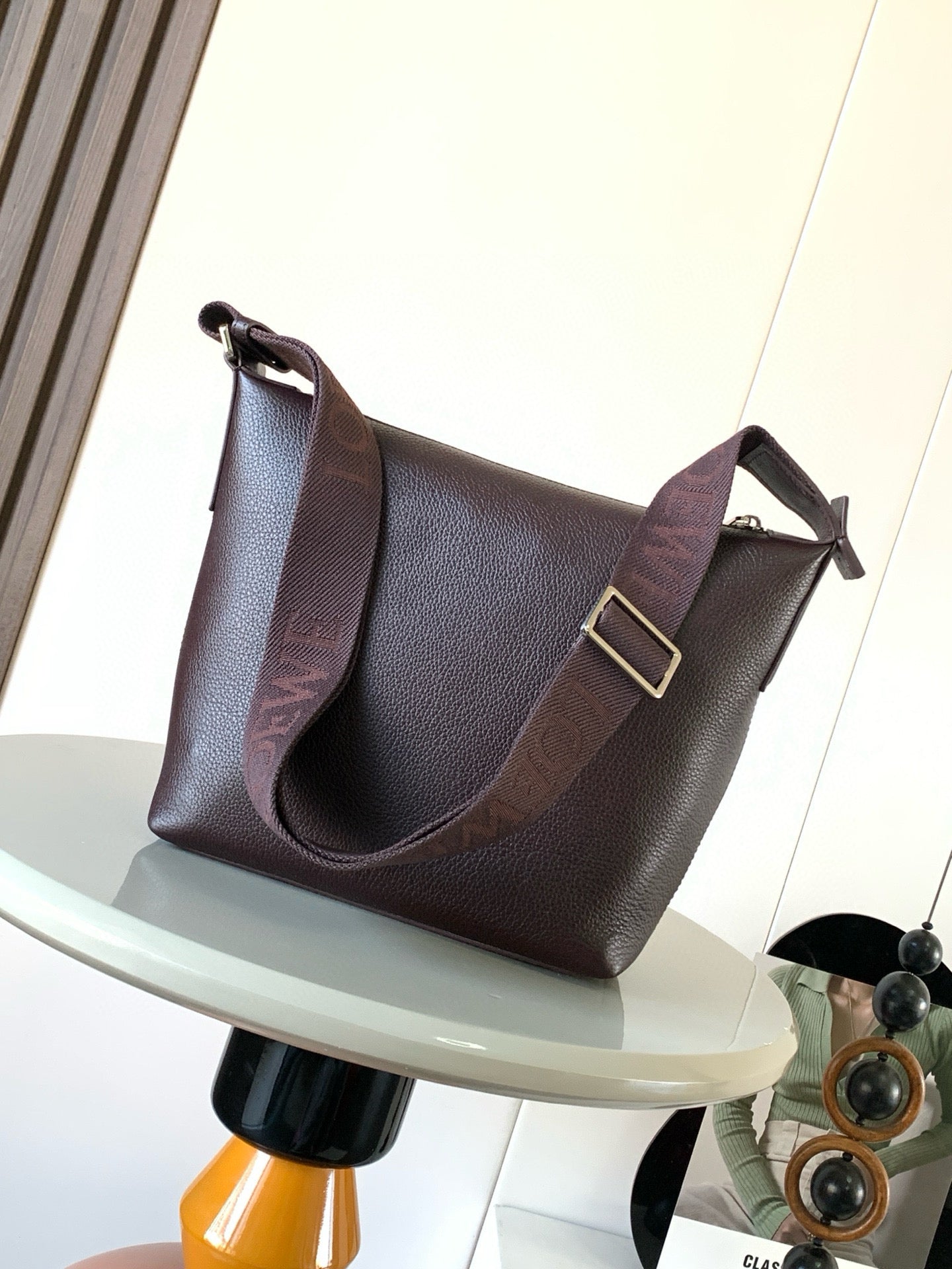 Loewe Cubi