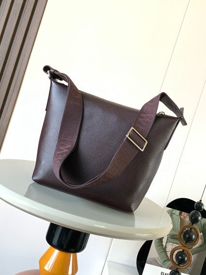 Loewe Cubi