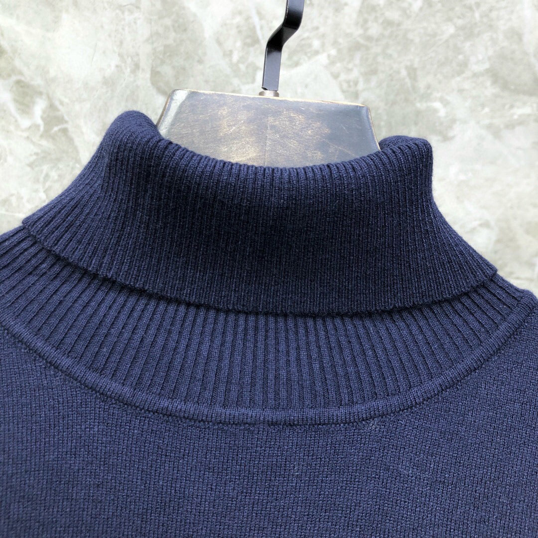 TB Sweater