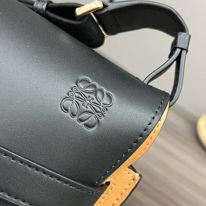 Loewe Gate