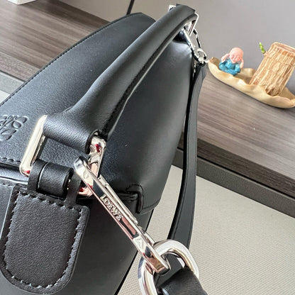 Loewe Puzzle