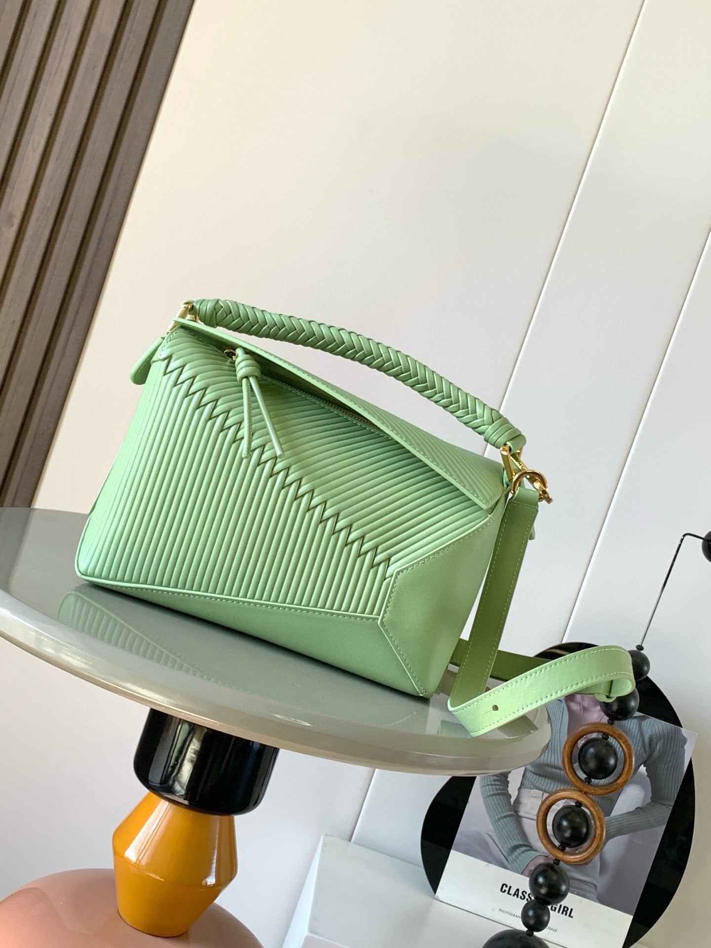 Loewe Puzzle