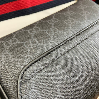 GC Cross Body Bag Man