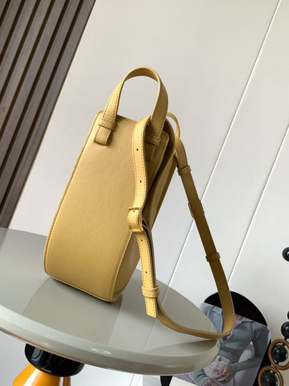 Loewe Hammock