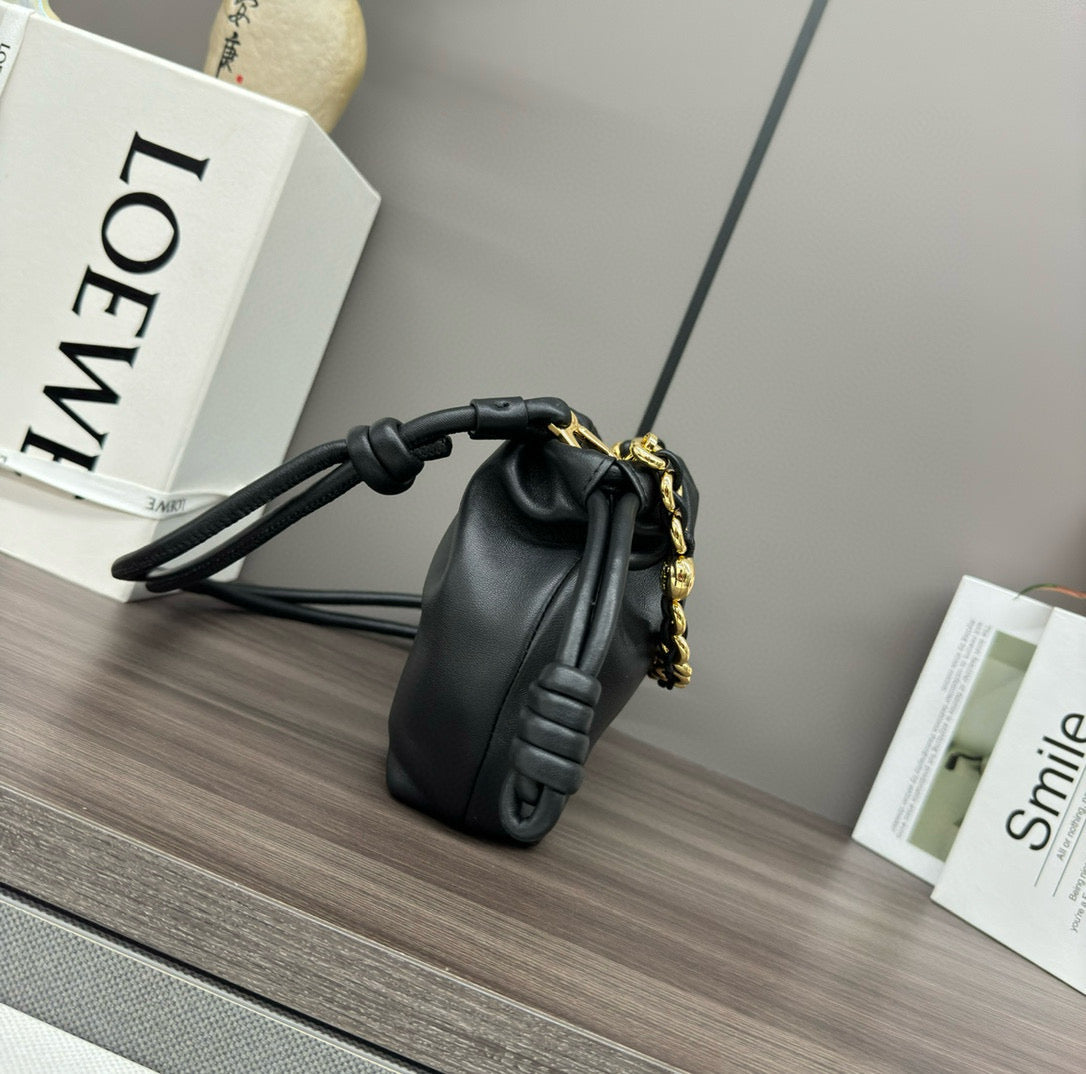 Loewe Flamenco