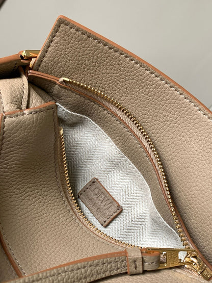 Loewe Puzzle