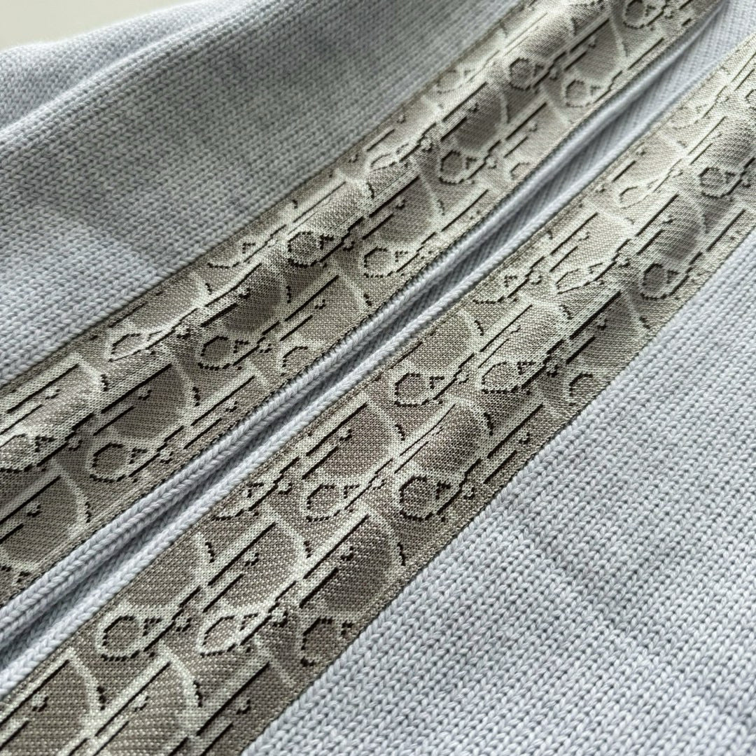 CD Sweater