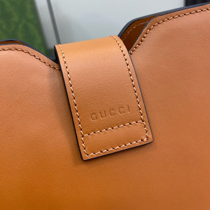 GC Shoulder Bag
