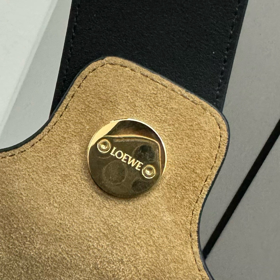 Loewe Pebble Bucket