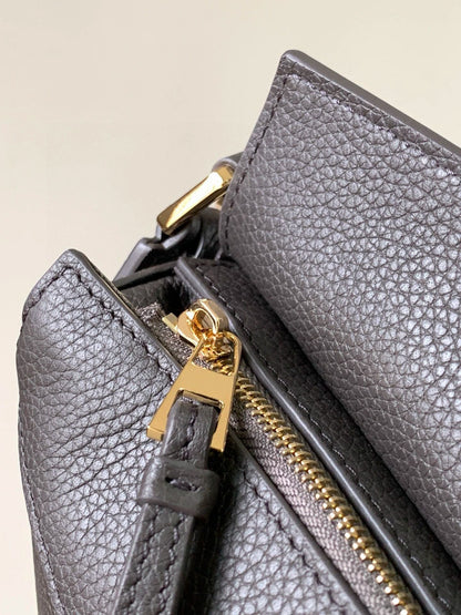 Loewe Puzzle