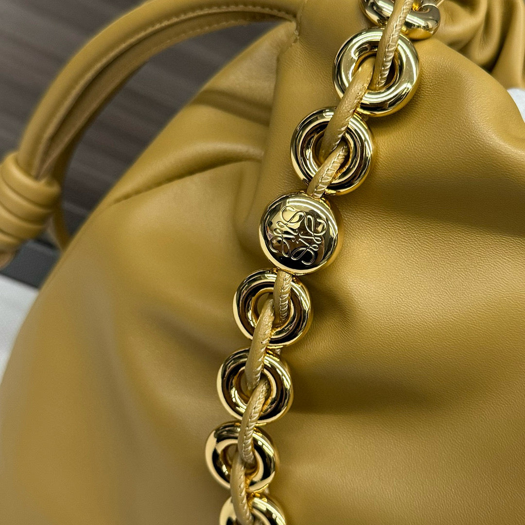Loewe Flamenco
