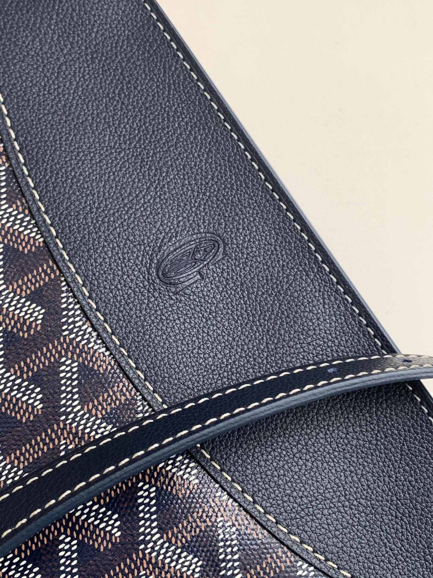 Goyard Hirondelle
