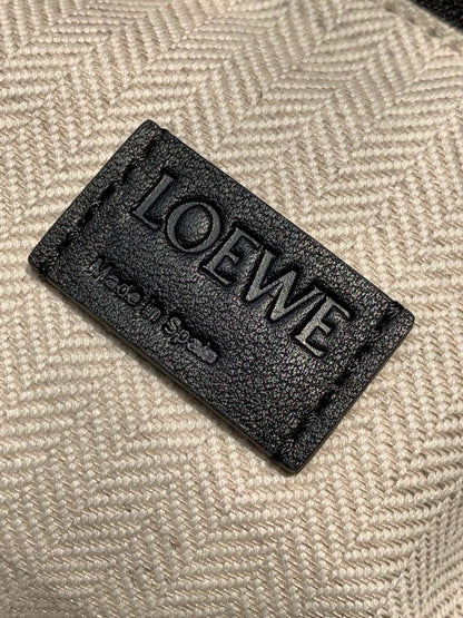 Loewe Puzzle