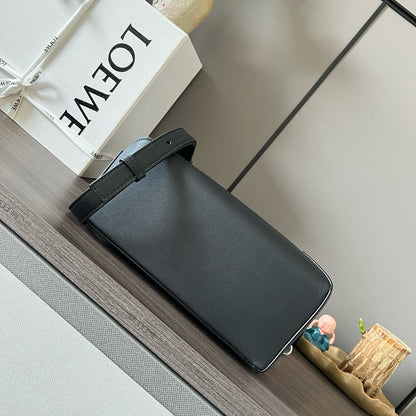 Loewe Puzzle