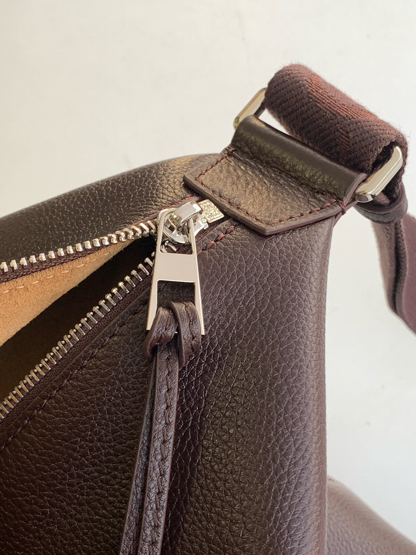 Loewe Cubi