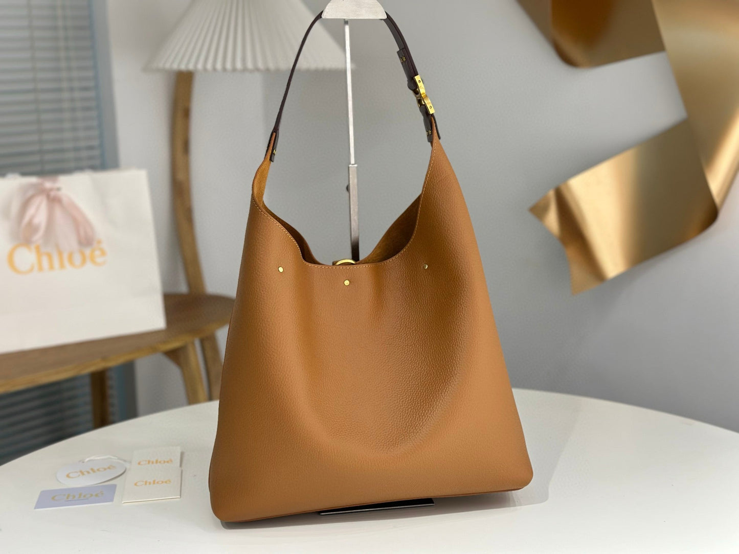 Chloe Marcie Hobo