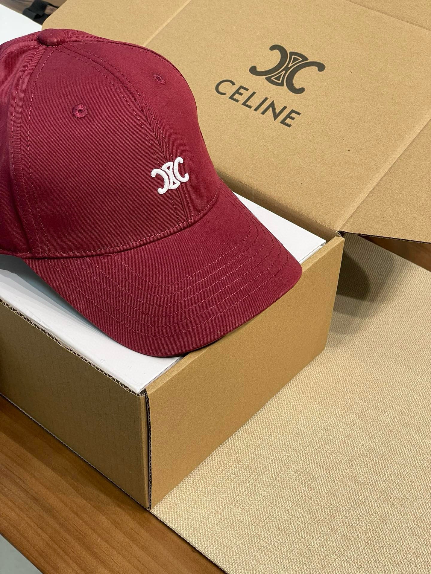 Celine Cap