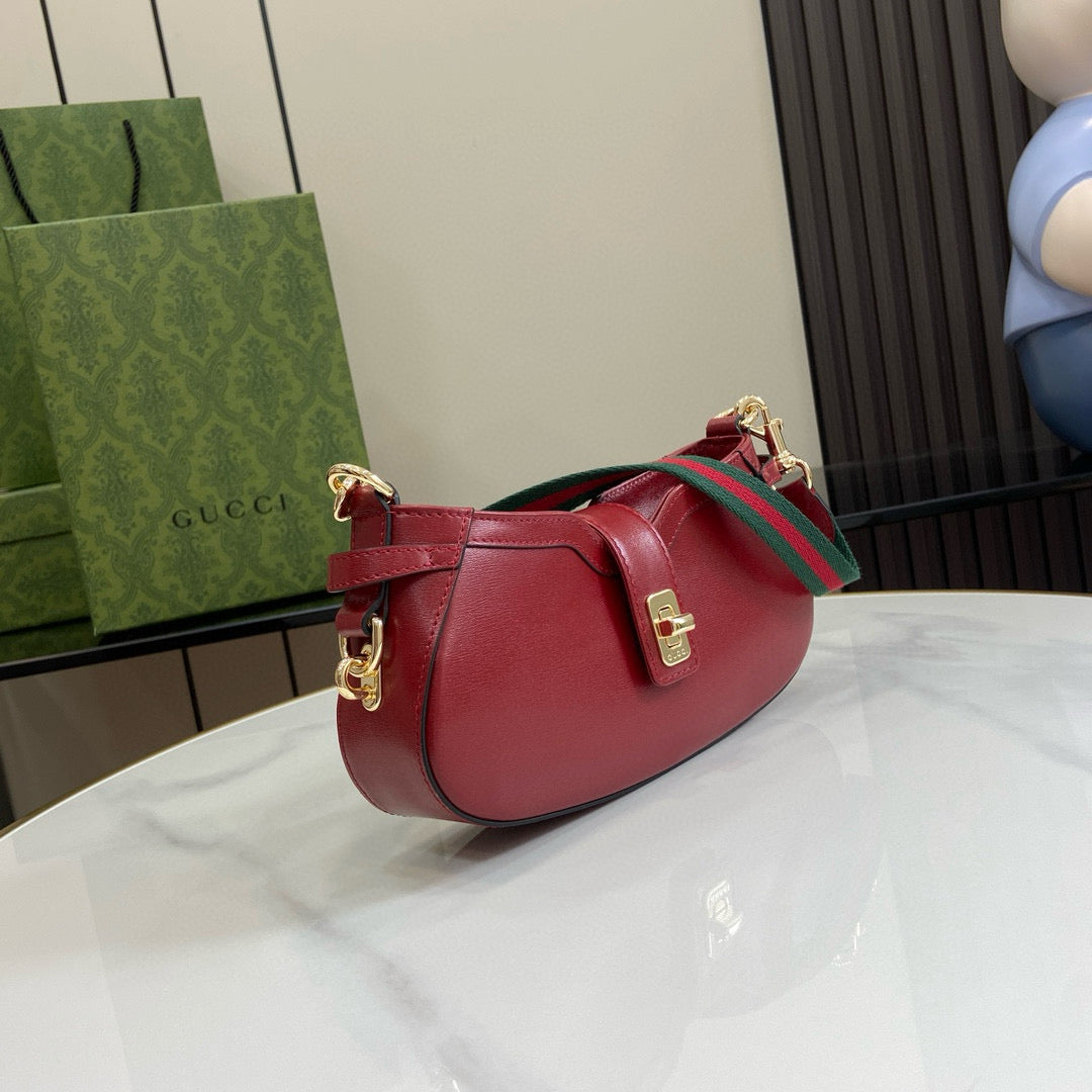 GC Shoulder Bag