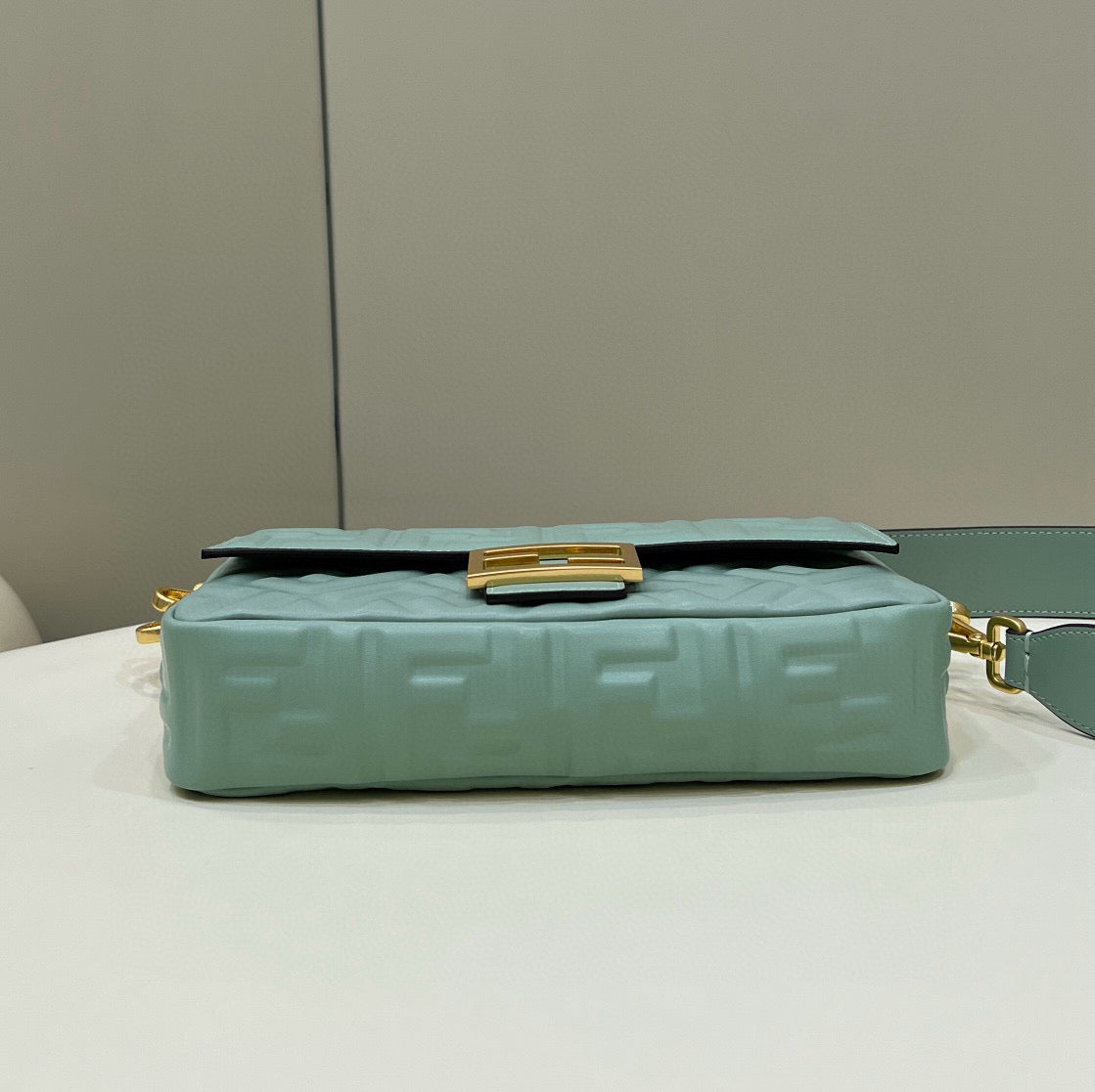 Fendi Baguette