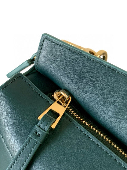 Loewe Puzzle