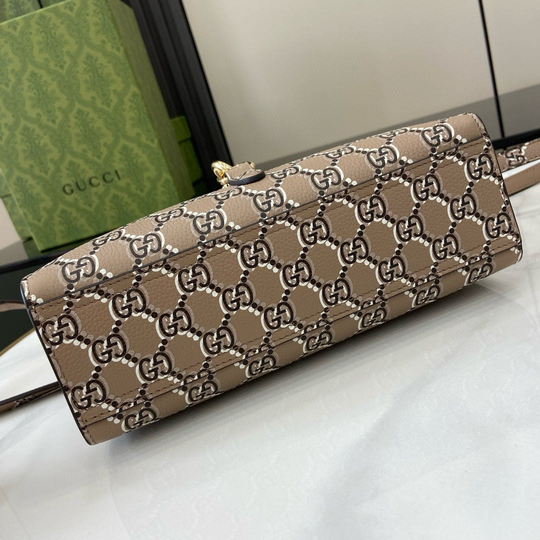 GC Tote
