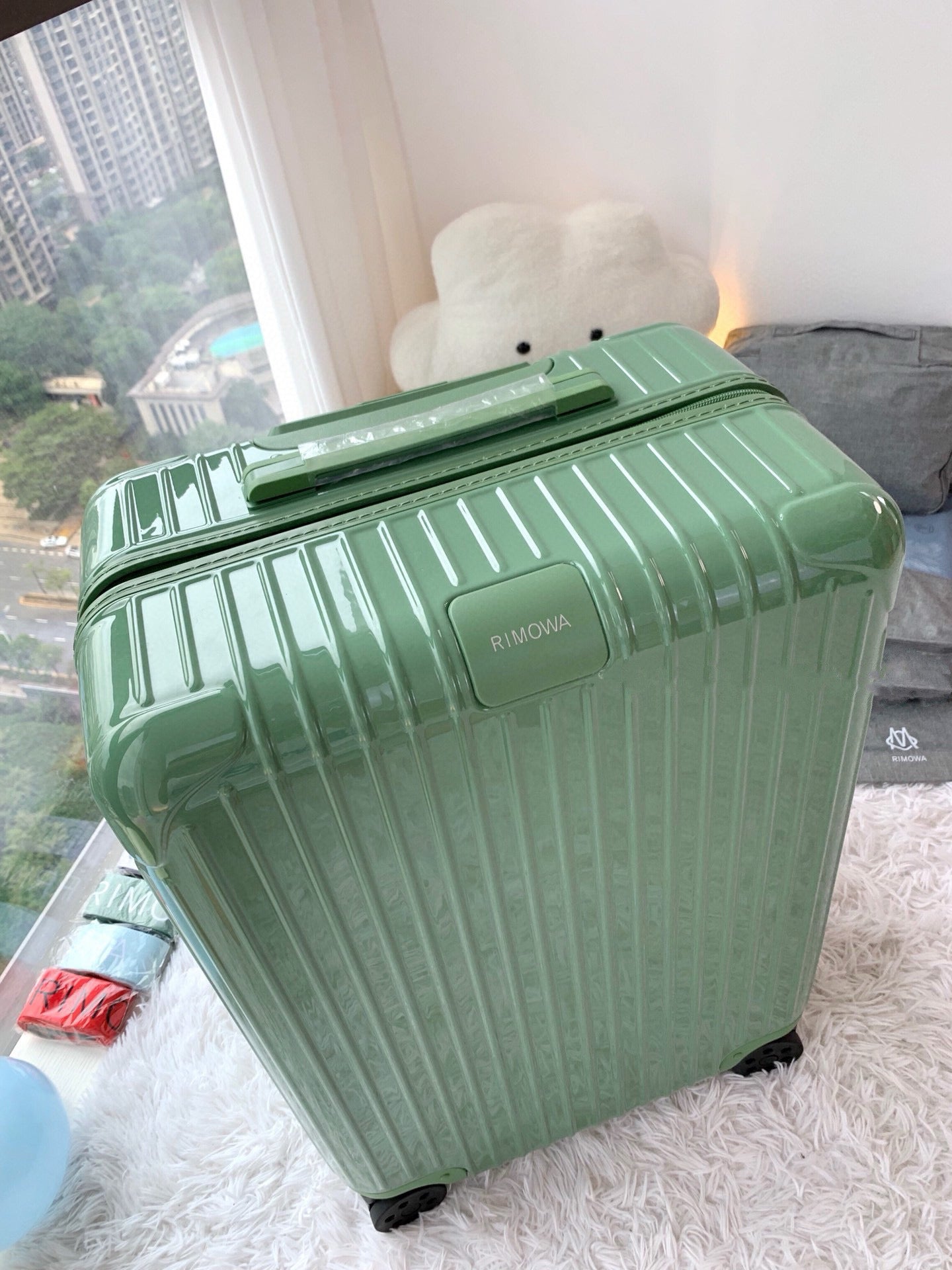 Rimowa Luggage Essential