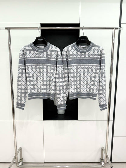 CD Sweater