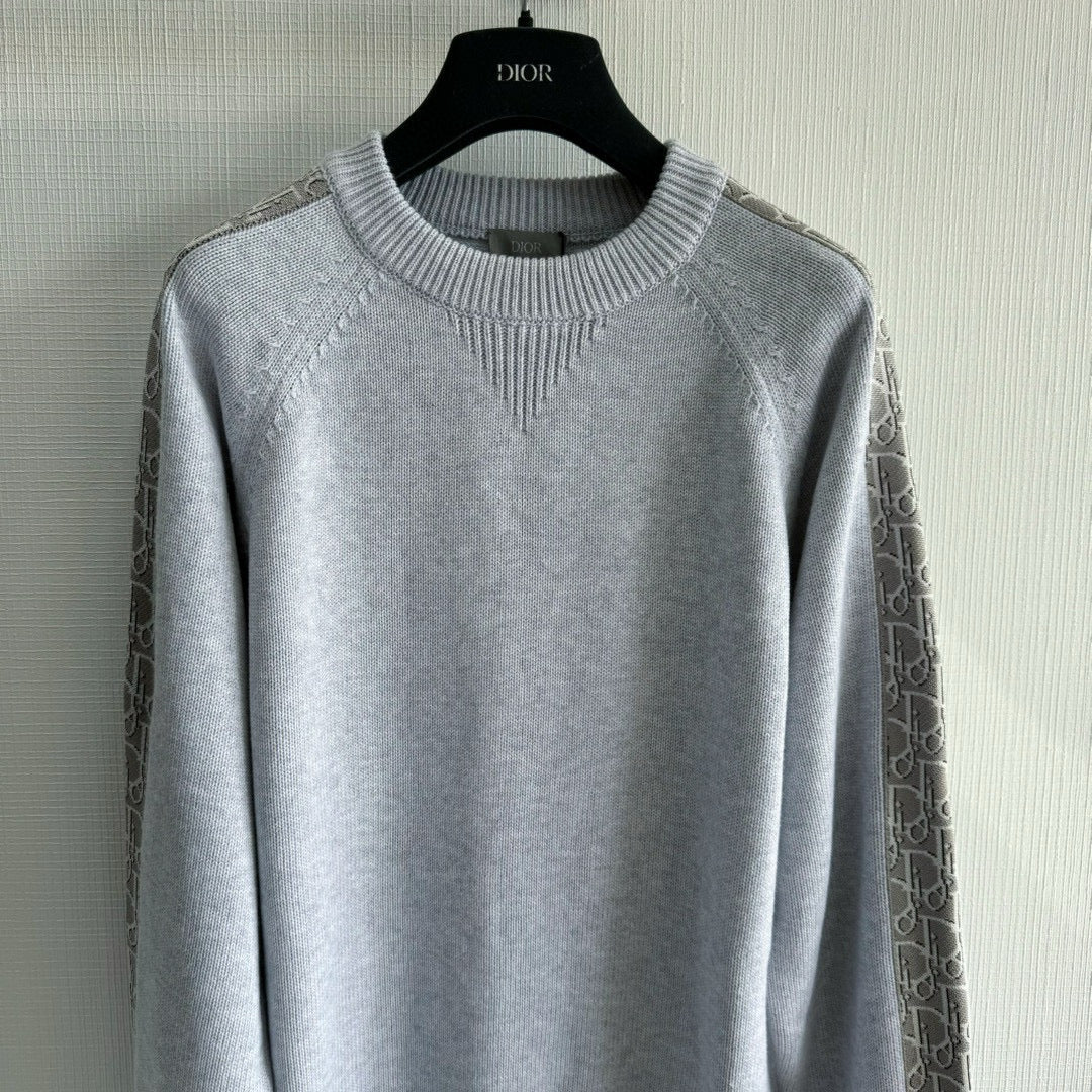 CD Sweater