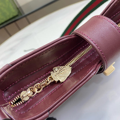 GC Shoulder Bag