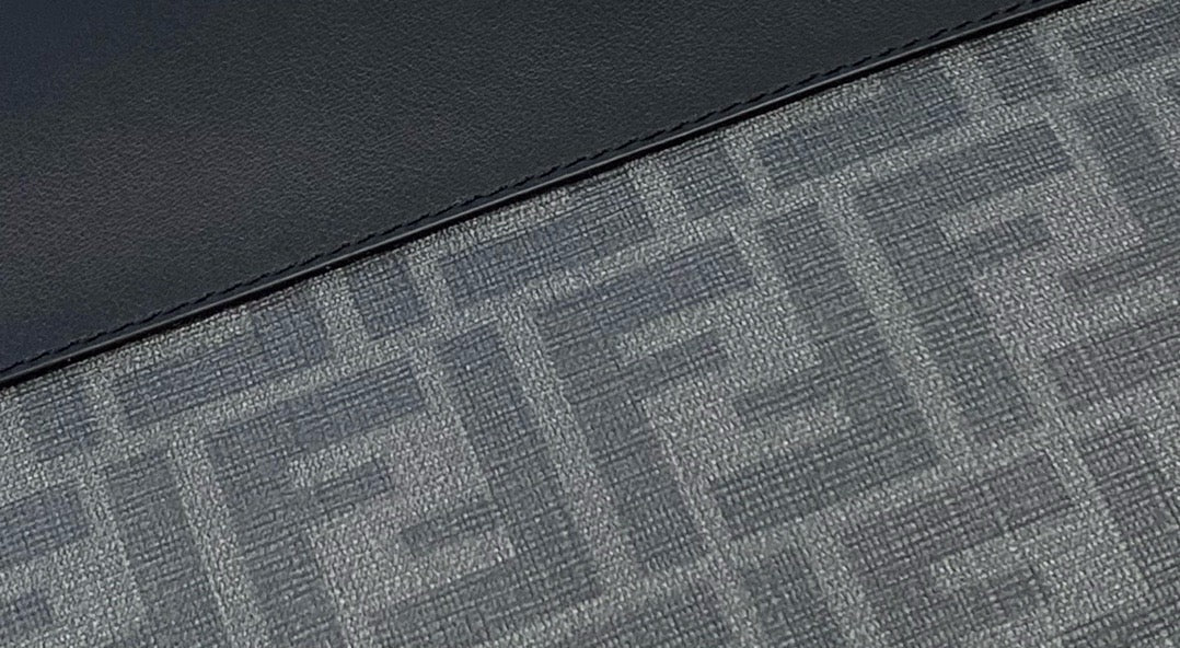 Fendi Messanger Bag