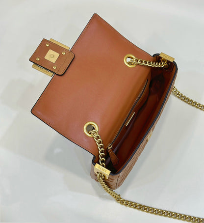 Fendi Baguette