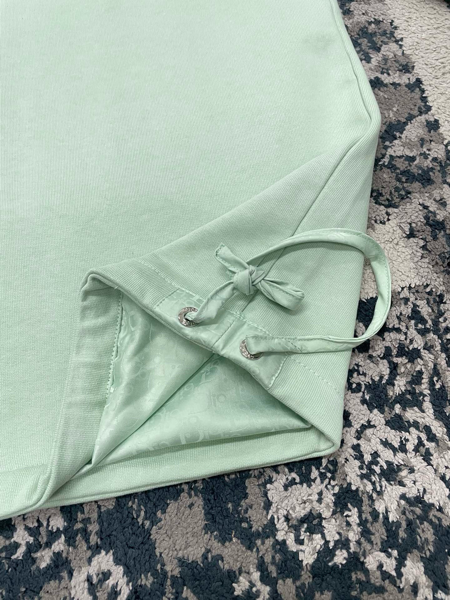 CD Sweater