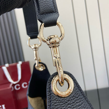 GC Shoulder Bag