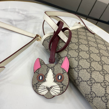 GC Bucket Bag