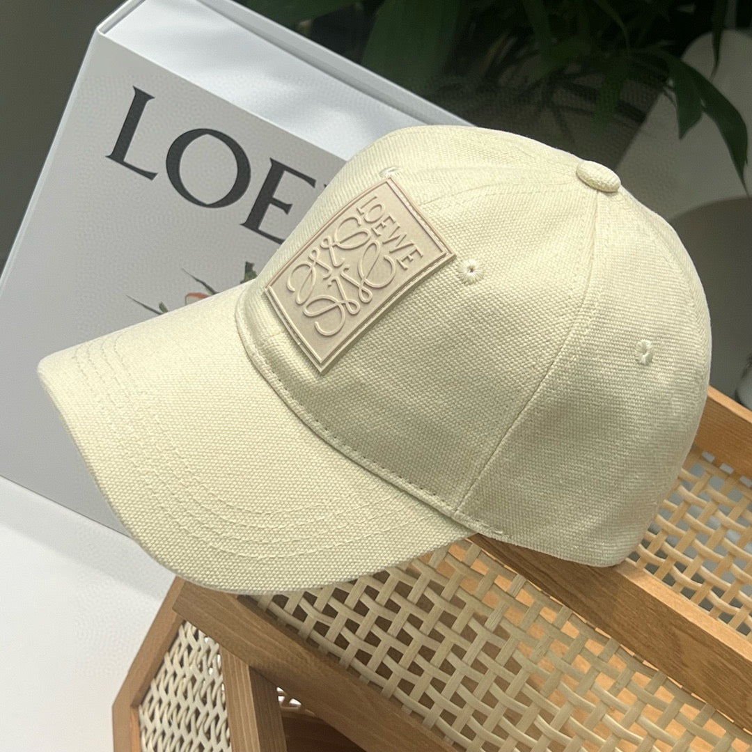 Loewe Cap