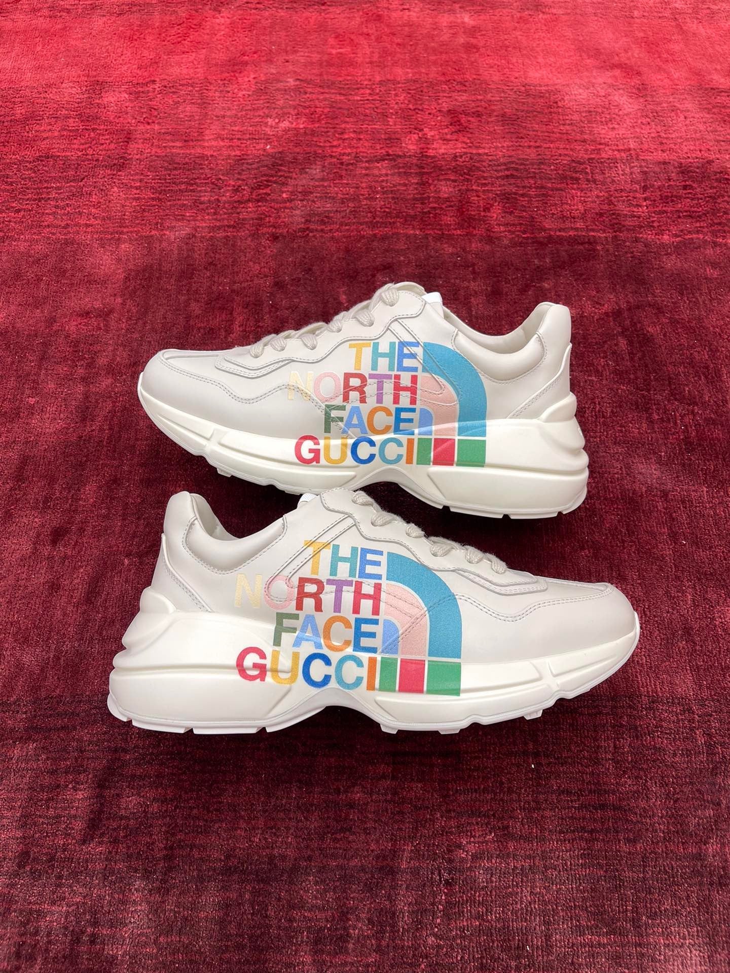 Gucci Sneakers