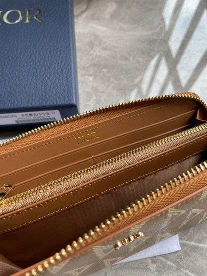 Dior Wallet